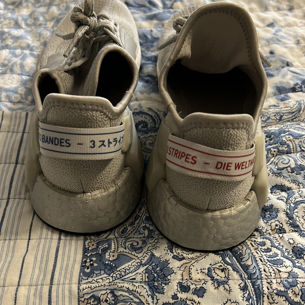 Adidas - Picture 5 of 6
